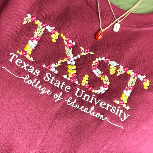 Sweat à capuche ou sweat-shirt brodé personnalisé avec lettres florales pour lycée, cadeau de remise de diplôme